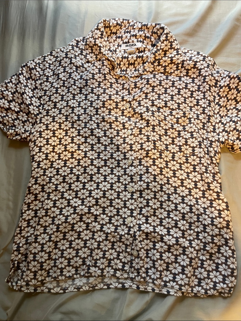 RSQ Brown & White Floral Short Sleeve Button-Up Shirt